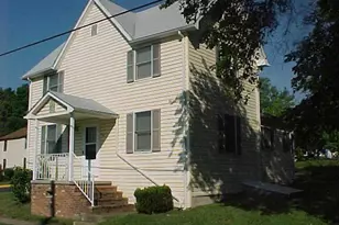 238 Apt #`1 Commerce St, Woodstock, VA 22664 - Photo 1