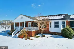 8284 Back Rd, Maurertown, VA 22644 - Photo 1