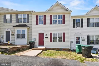 577 Ash Street, Strasburg, VA 22657 - Photo 1