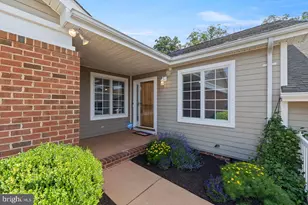 192 Stony Pointe Way, Strasburg, VA 22657 - Photo 1
