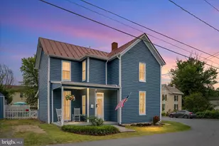 285 S Massanutten St, Strasburg, VA 22657 - Photo 1