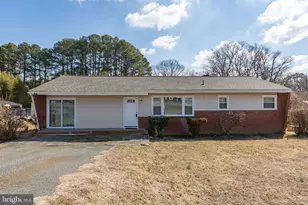 1305 Bragg Rd, Fredericksburg, VA 22407 - Photo 1
