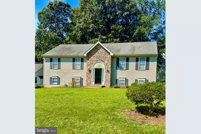 9504 S S. Royal Crest Court, Fredericksburg, VA 22408 - Photo 1