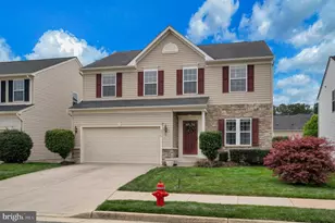 9610 Hazelbrook Ct, Fredericksburg, VA 22407 - Photo 2