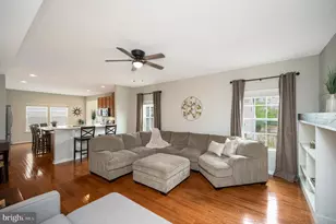 9610 Hazelbrook Ct, Fredericksburg, VA 22407 - Photo 14