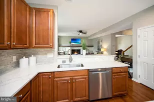9610 Hazelbrook Ct, Fredericksburg, VA 22407 - Photo 22