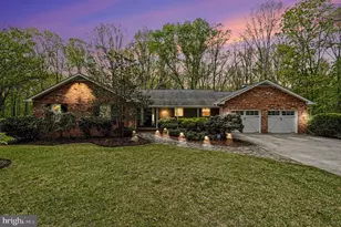 7 River Bluffs Dr, Fredericksburg, VA 22407 - Photo 1