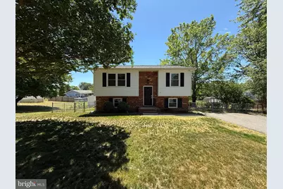 74 Powers Street, Fredericksburg, VA 22407 - Photo 1