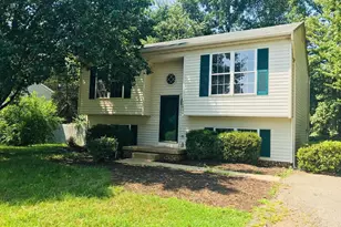 11820 Falcon Ridge Dr, Fredericksburg, VA 22407 - Photo 1