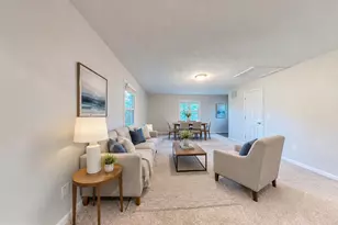 204 Stratford Ave, Fredericksburg, VA 22408 - Photo 1