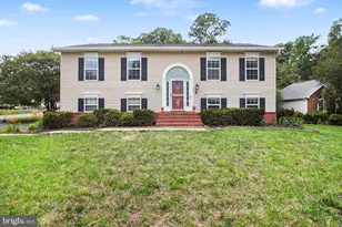 11700 Woodland View Dr, Fredericksburg, VA 22407 - Photo 1