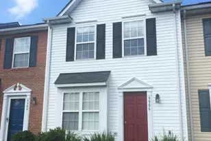 9906 Warwick Pl, Fredericksburg, VA 22408 - Photo 1