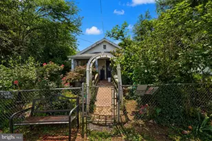 163 Mansfield St, Fredericksburg, VA 22408 - Photo 1