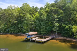 2802 Wallers Quarters Rd, Bumpass, VA 23024 - Photo 1