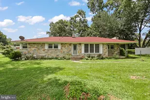 801 Culpeper St, Fredericksburg, VA 22405 - Photo 1