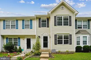 402 Munsons Hill Ct, Stafford, VA 22554 - Photo 1