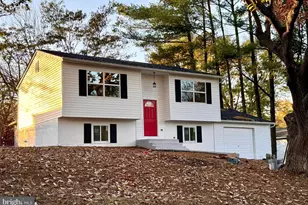 224 Oak Grove Ln, Stafford, VA 22556 - Photo 1