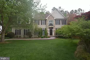 32 Monument Dr, Stafford, VA 22554 - Photo 1