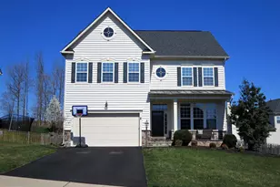 4 Charter Gate Dr, Fredericksburg, VA 22406 - Photo 1