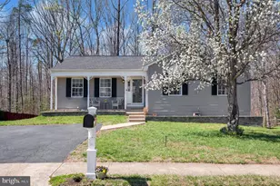 128 Theresa Dr, Stafford, VA 22554 - Photo 1