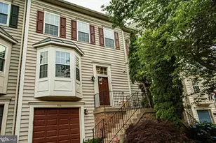 306 W Park Dr, Stafford, VA 22554 - Photo 1