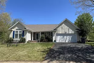 162 Bush Hill Ct, Fredericksburg, VA 22405 - Photo 1