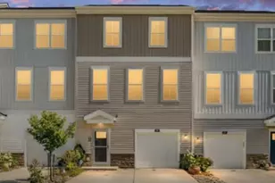 424 Honeyberry Ln, Fredericksburg, VA 22405 - Photo 1