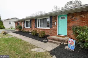716 Edwards Dr, Fredericksburg, VA 22405 - Photo 1