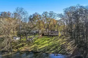 1138 Lakeview Dr, Stafford, VA 22556 - Photo 1