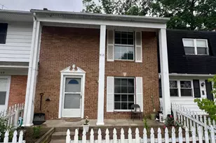 910 Anvil Rd, Fredericksburg, VA 22405 - Photo 1
