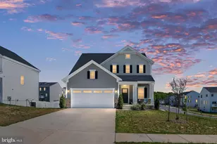 497 Bridgepoint Dr, Fredericksburg, VA 22405 - Photo 1