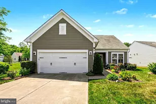 97 Battery Point Dr, Fredericksburg, VA 22406 - Photo 1