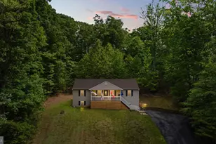 33 William and Mary Ln, Stafford, VA 22554 - Photo 1