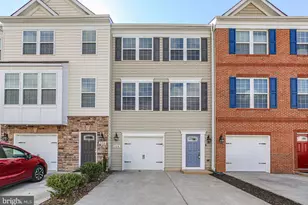 304 Tree Line Dr, Fredericksburg, VA 22405 - Photo 1