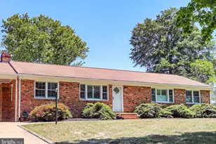 223 Spring Knoll Cir, Fredericksburg, VA 22405 - Photo 1