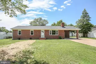 803 Grafton St, Fredericksburg, VA 22405 - Photo 1