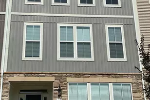 325 Crab Apple Dr, Stafford, VA 22554 - Photo 1