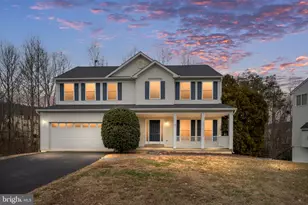8 Newport Ct, Stafford, VA 22554 - Photo 1