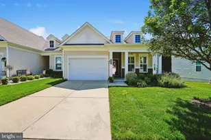 132 Long Point Dr, Fredericksburg, VA 22406 - Photo 1