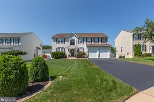 10 Pebble Beach Dr, Stafford, VA 22554 - Photo 1