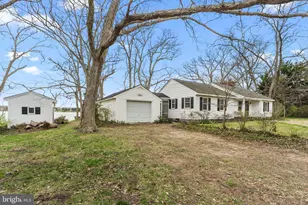 375 Hickory Point Dr, Montross, VA 22520 - Photo 1