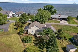 3304 Riverview Dr, Colonial Beach, VA 22443 - Photo 1