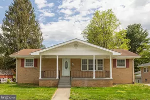 216 Wood Ave, Winchester, VA 22601 - Photo 1