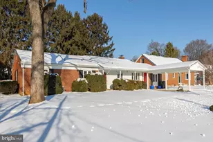 307 Fox Dr, Winchester, VA 22601 - Photo 1