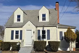 712 Frederick Ave, Winchester, VA 22601 - Photo 1