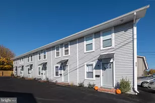 525 Gray Ave, Winchester, VA 22601 - Photo 1