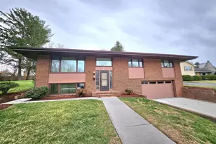 130 Morgan St, Winchester, VA 22601 - Photo 1