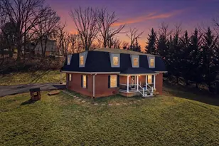 420 Luray Ave, Front Royal, VA 22630 - Photo 1