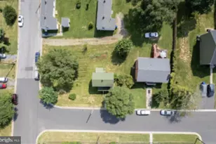 704 Parkview Dr, Front Royal, VA 22630 - Photo 1