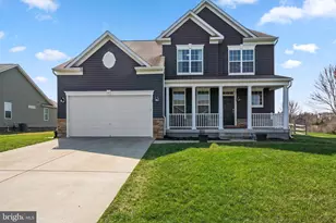 18 Albatross Ct, Front Royal, VA 22630 - Photo 1
